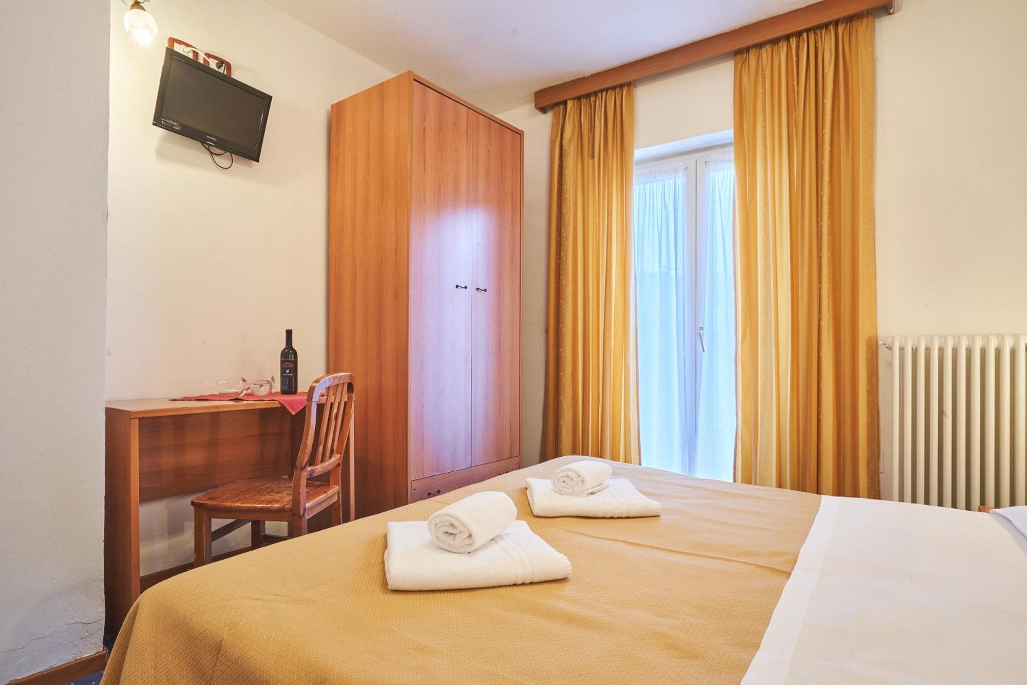 Hotel Polsa Brentonico Esterno foto