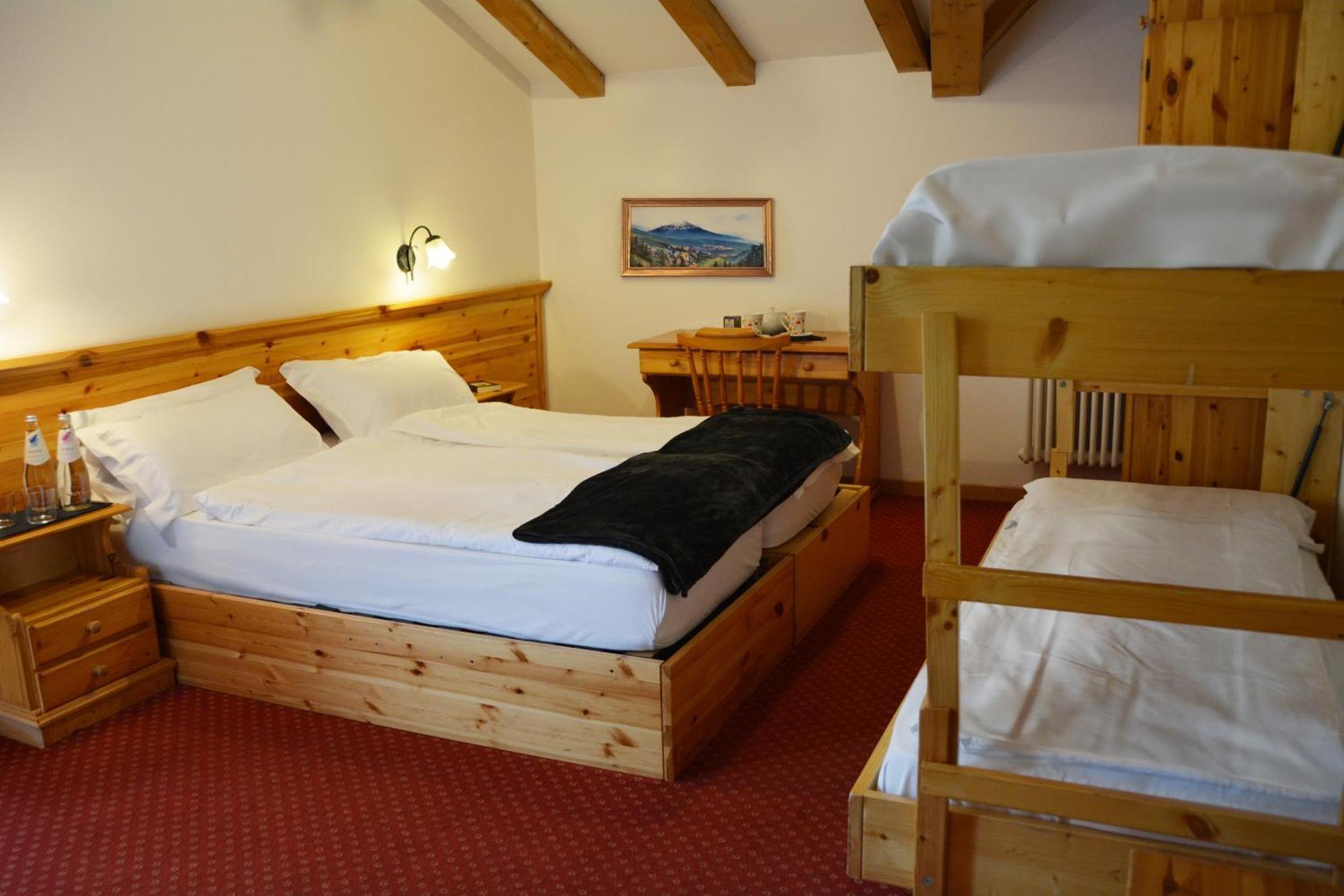 Hotel Polsa Brentonico Esterno foto