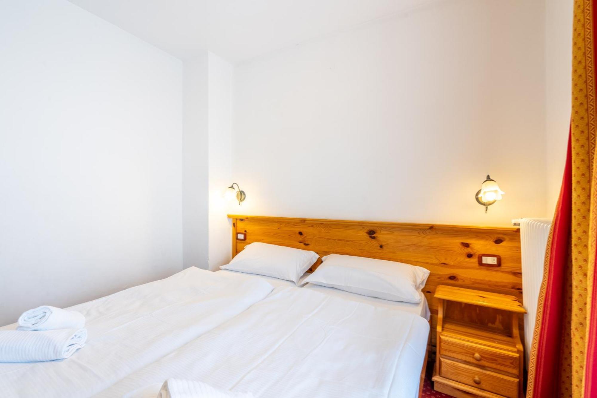 Hotel Polsa Brentonico Esterno foto