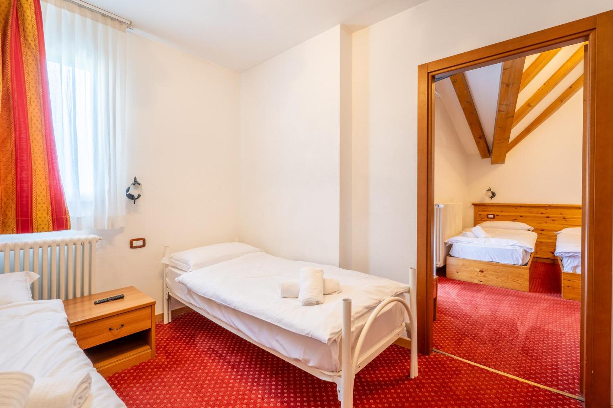 Hotel Polsa Brentonico Esterno foto